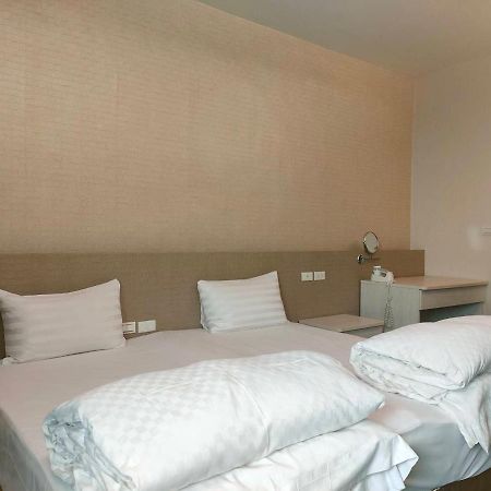 Shun-Yi Business Hotel Цзяї Екстер'єр фото