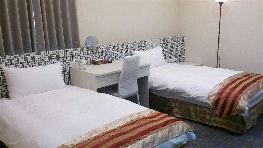 Shun-Yi Business Hotel Цзяї Екстер'єр фото