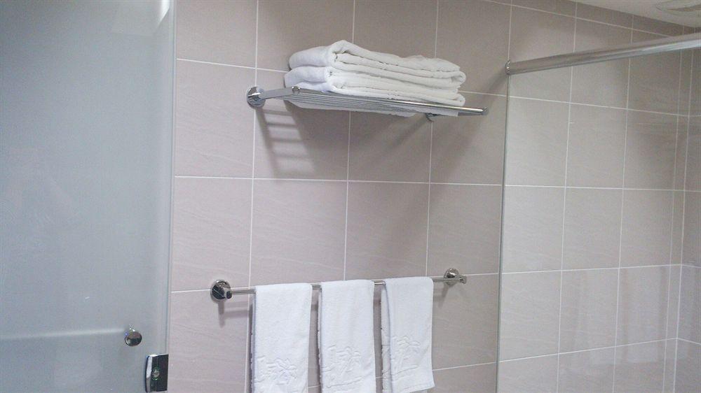 Shun-Yi Business Hotel Цзяї Екстер'єр фото